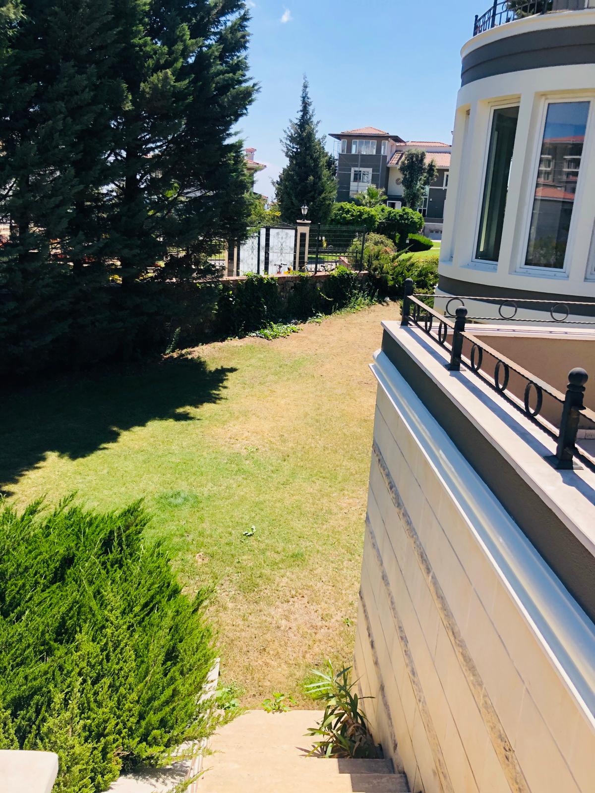 VILLA YOO 